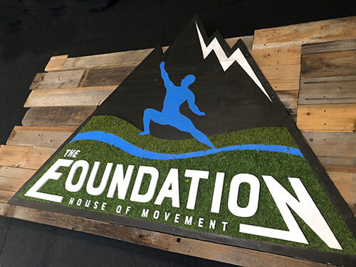 Enhance your local company's branding with a visually striking and eco-friendly custom sign made from reclaimed wood, preserved moss, and a hand-painted logo. Our one-of-a-kind design adds natural charm and rustic appeal to your space, leaving a lasting impression on customers By Urban Garden Studio