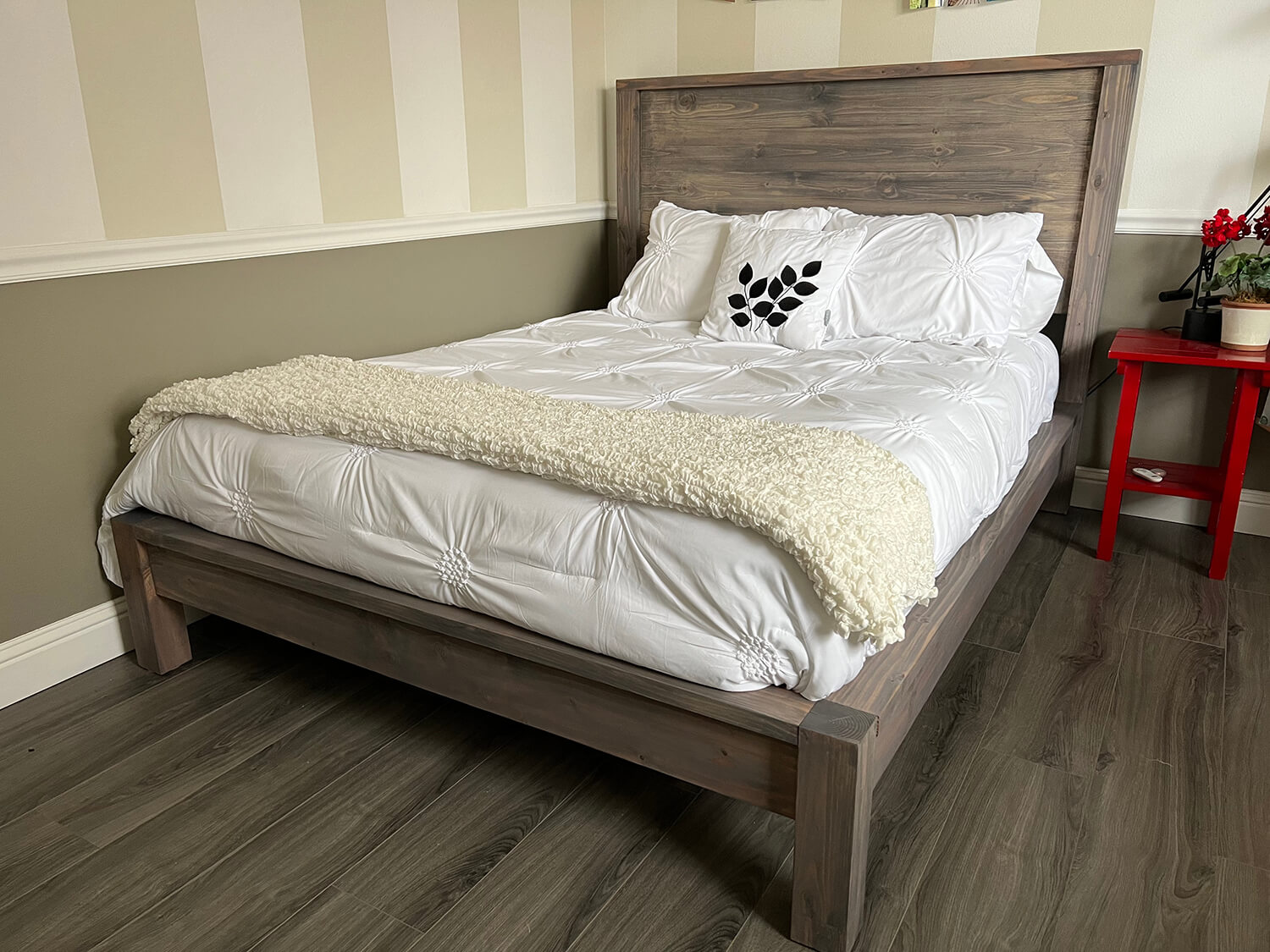 Upgrade your bedroom decor with a low profile queen modern bed by Urban Garden Studio. expertly designed for the perfect height and sleek style to elevate any living space.